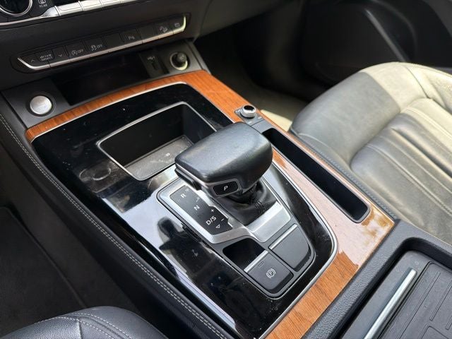 2021 Audi Q5 45 Premium Plus quattro