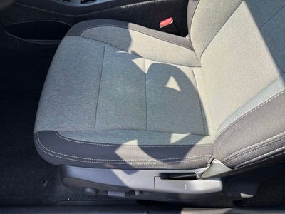 2024 Volvo XC40 B5 Core
