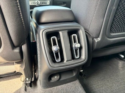 2024 Volvo XC40 B5 Core
