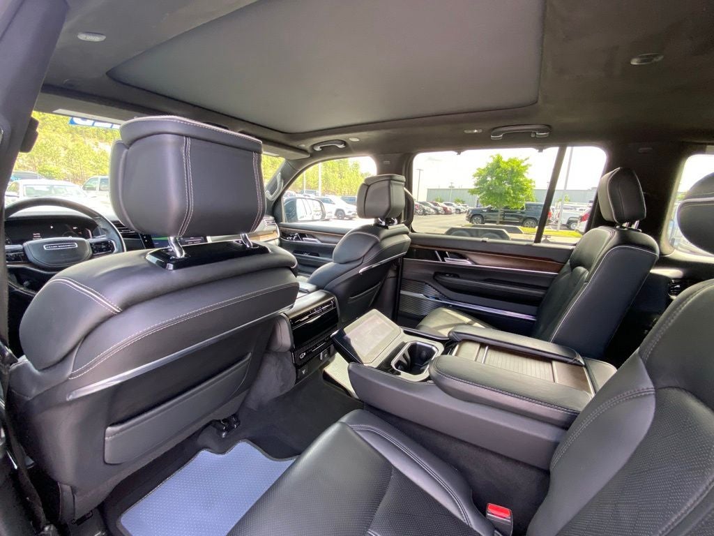 2023 Jeep Grand Wagoneer Series II