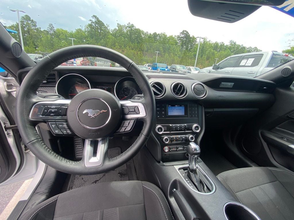 2021 Ford Mustang EcoBoost