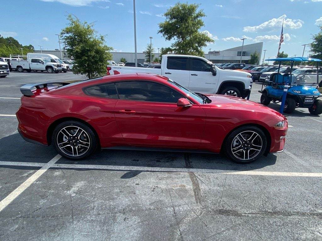 2022 Ford Mustang EcoBoost