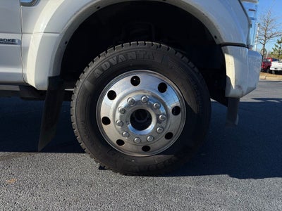 2022 Ford F-450SD Platinum