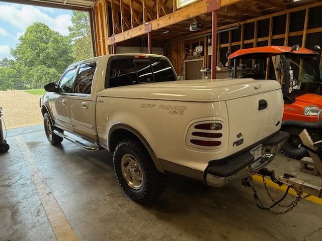 2001 Ford F-150 XLT