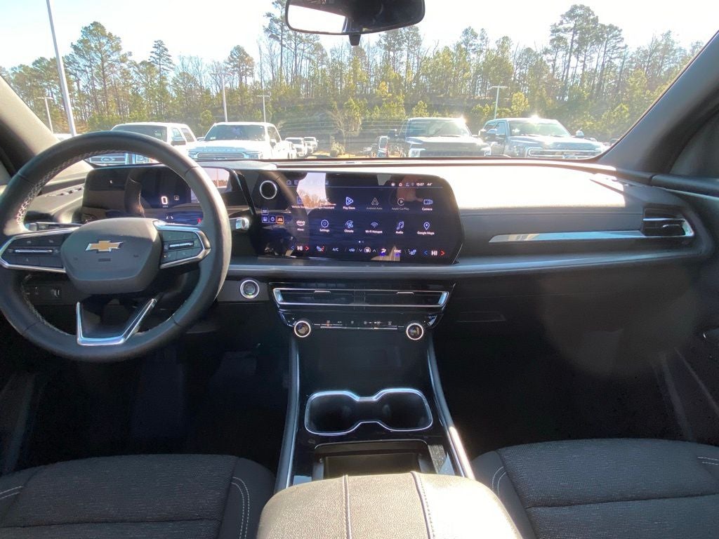 2024 Chevrolet Traverse LS