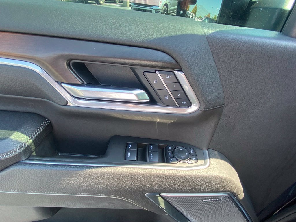 2025 GMC Sierra 2500HD Denali