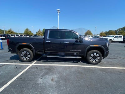 2025 GMC Sierra 2500HD Denali