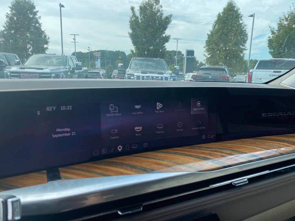 2025 Cadillac Escalade Sport Platinum