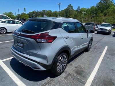 2022 Nissan Kicks SV