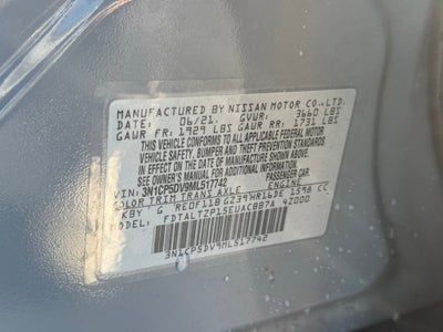 2021 Nissan Kicks SR