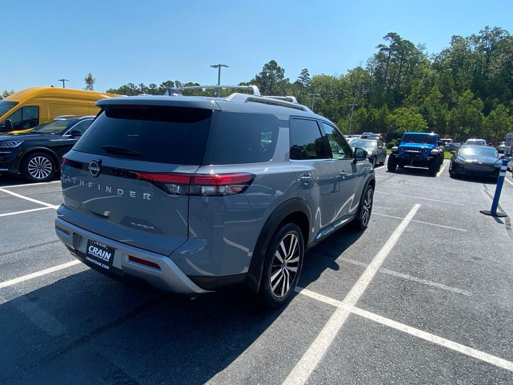 2023 Nissan Pathfinder Platinum