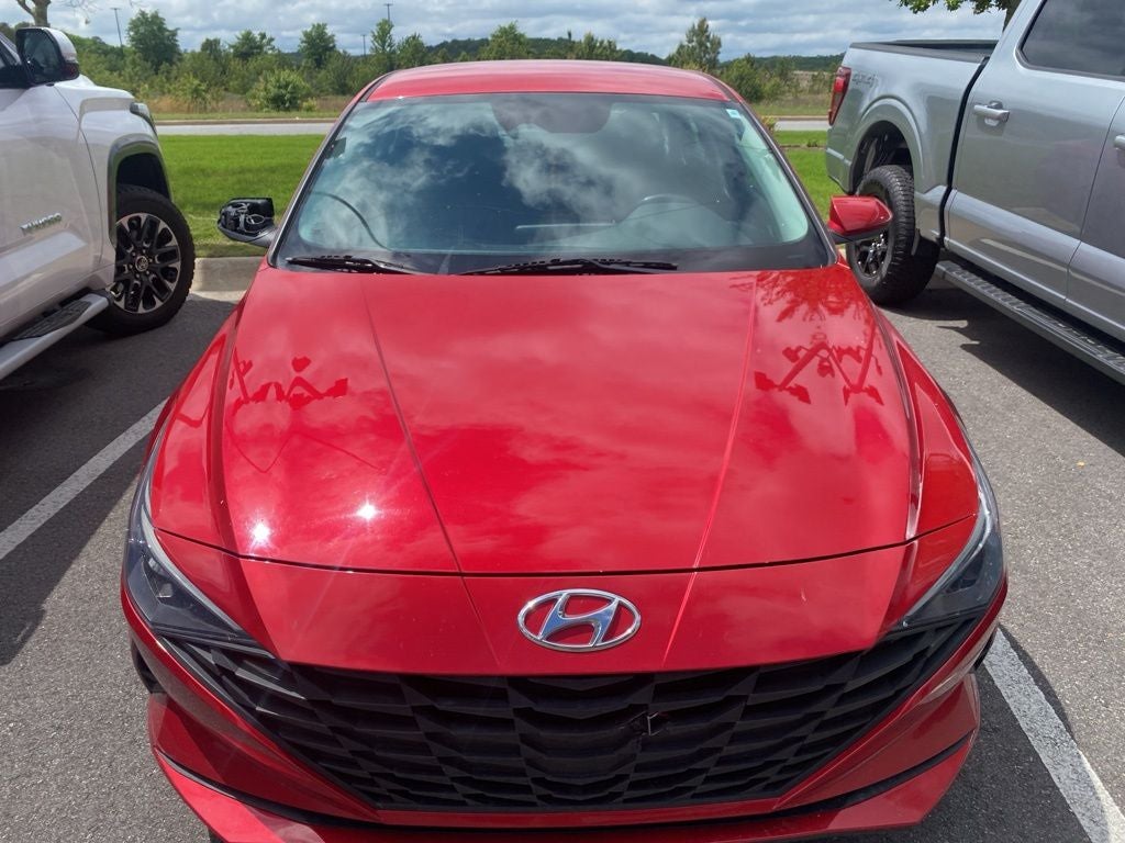 2021 Hyundai ELANTRA SEL