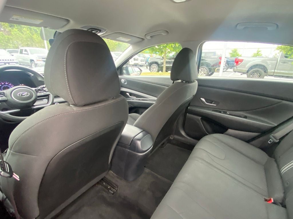 2021 Hyundai ELANTRA SEL