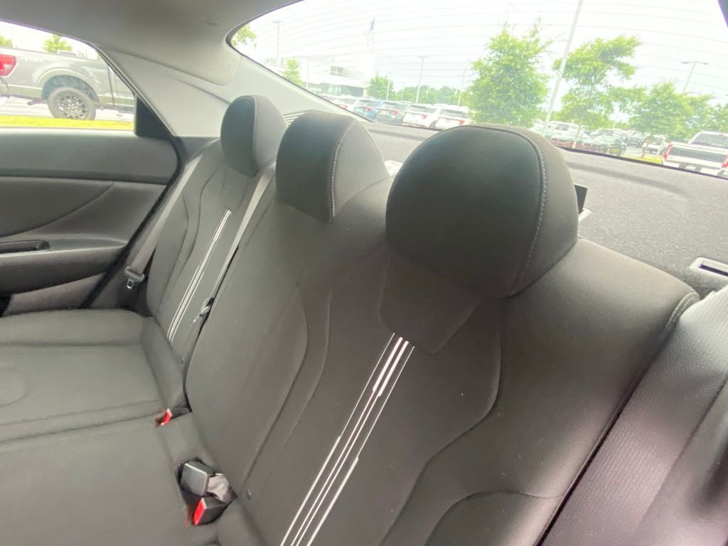2021 Hyundai ELANTRA SEL