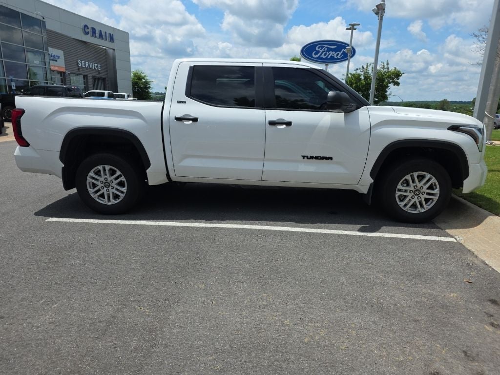 2025 Toyota Tundra SR5