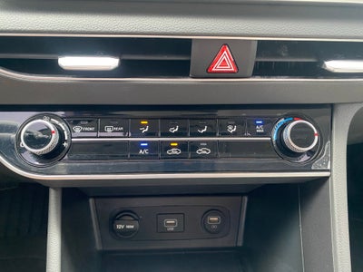 2023 Hyundai SONATA SE