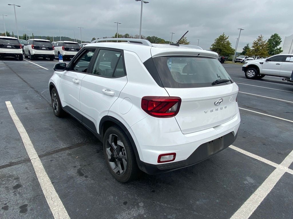 2025 Hyundai VENUE SEL