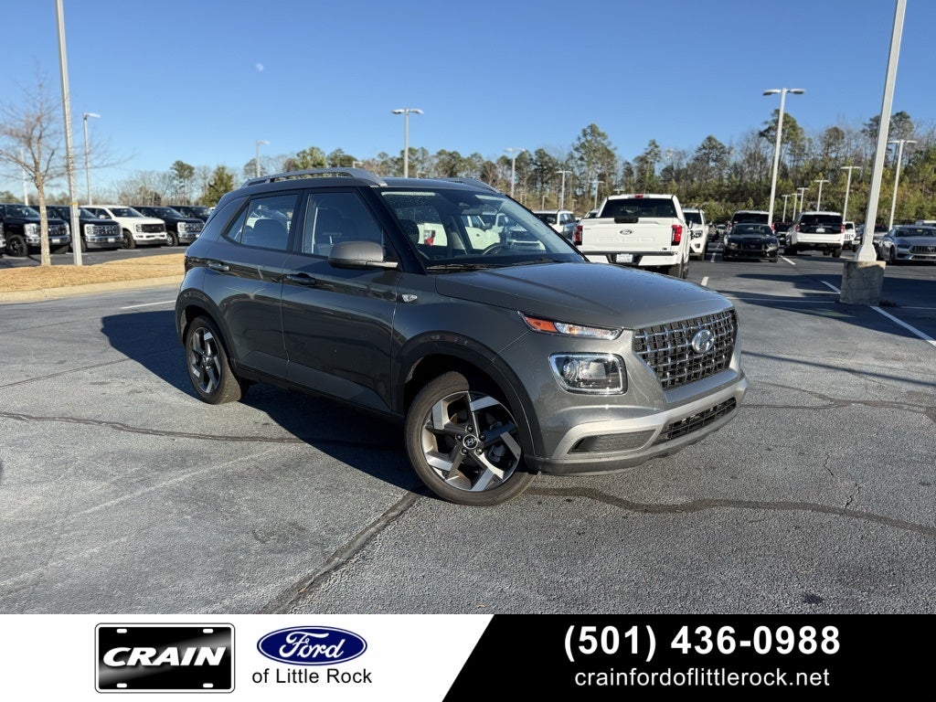 2025 Hyundai VENUE SEL