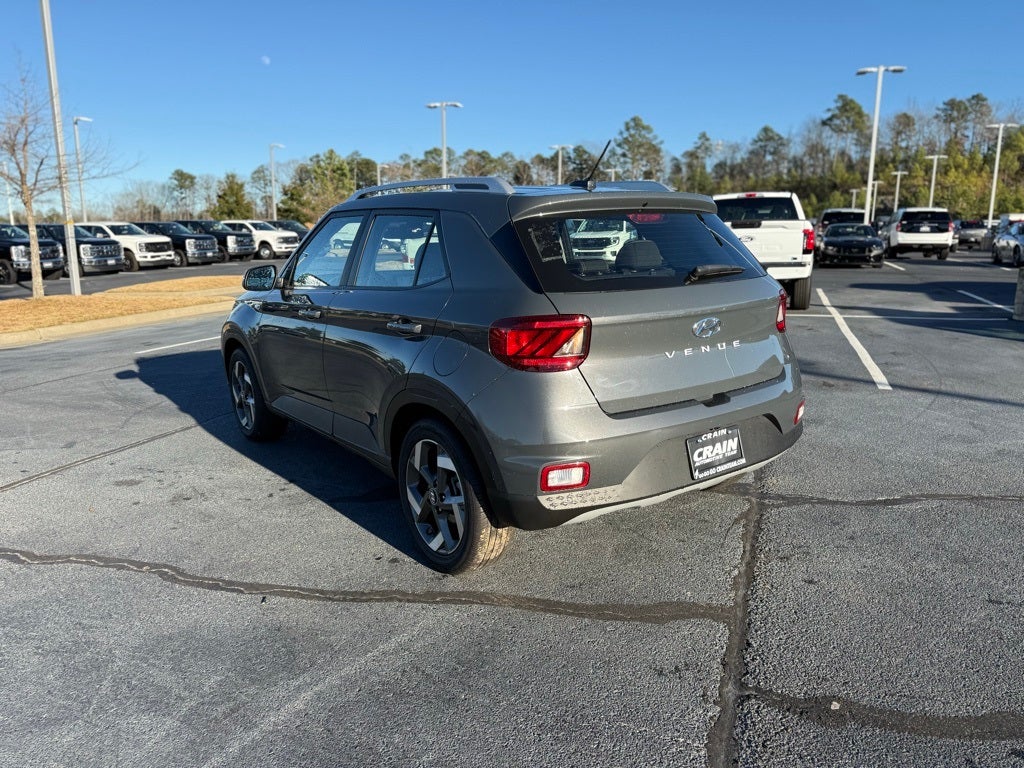 2025 Hyundai VENUE SEL