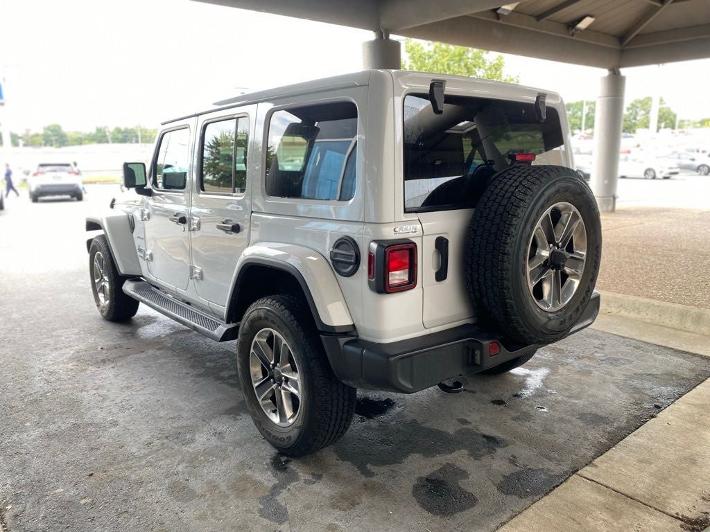 2022 Jeep Wrangler Unlimited Sahara - HARDTOP
