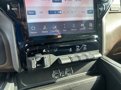 2025 RAM 1500 Laramie DUAL PANEL SUNROOF