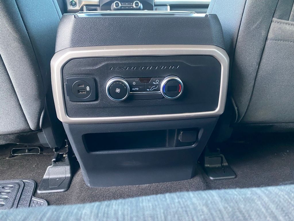 2022 Ford Expedition XLT