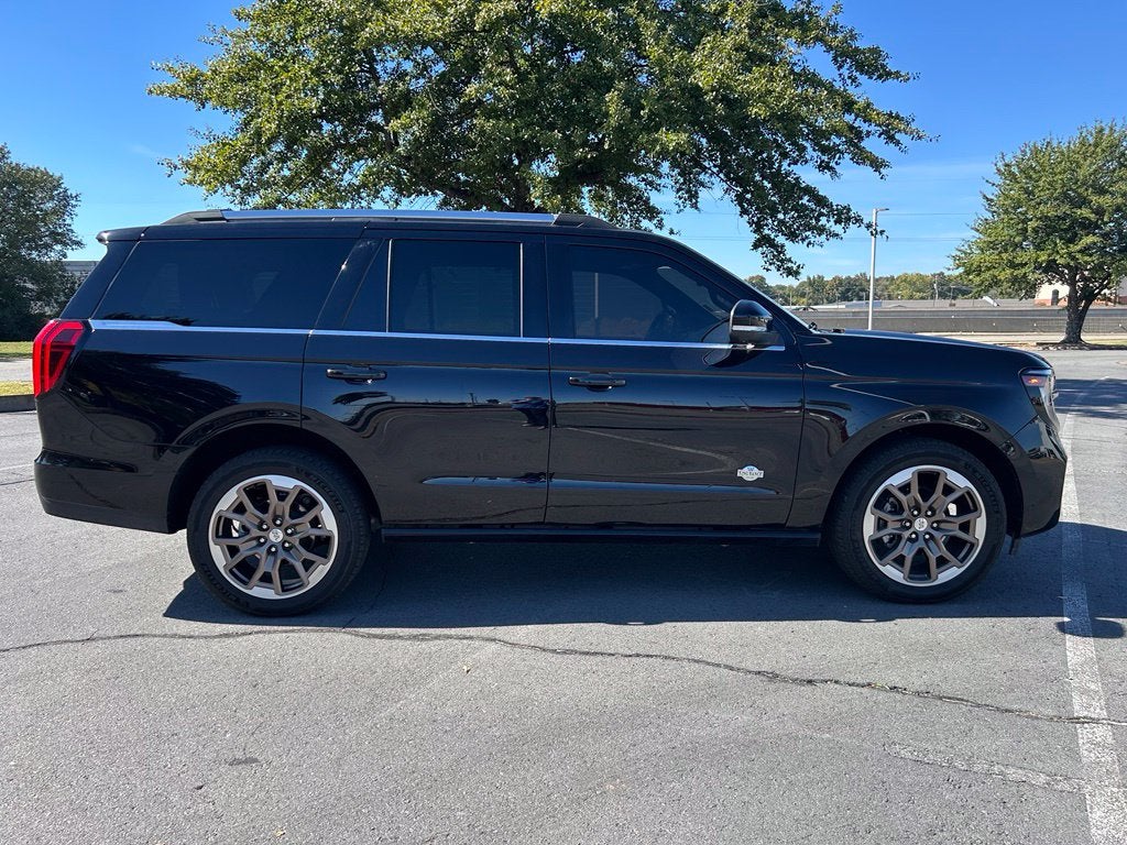 2025 Ford Expedition King Ranch - 4WD - ONE OWNER - CLEAN CARFAX