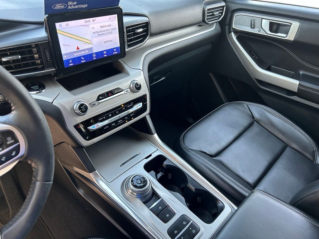 2023 Ford Explorer XLT - PANO SUNROOF