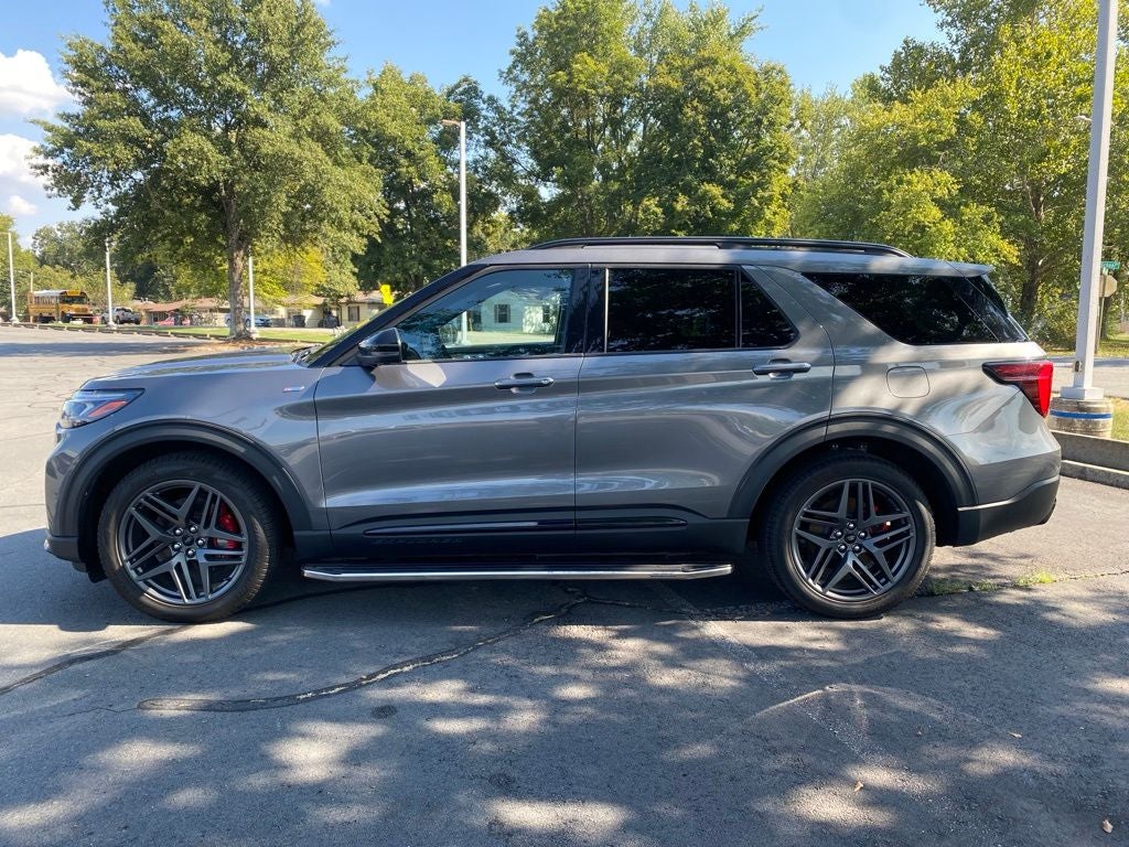 2025 Ford Explorer ST-Line - FORD GOLD CERTIFIED - CLEAN CARFAX
