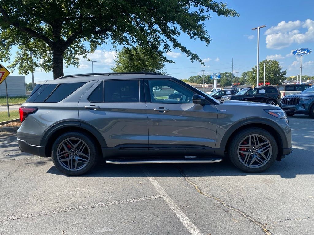 2025 Ford Explorer ST-Line - FORD GOLD CERTIFIED - CLEAN CARFAX