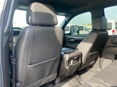 2024 GMC Sierra 2500HD AT4