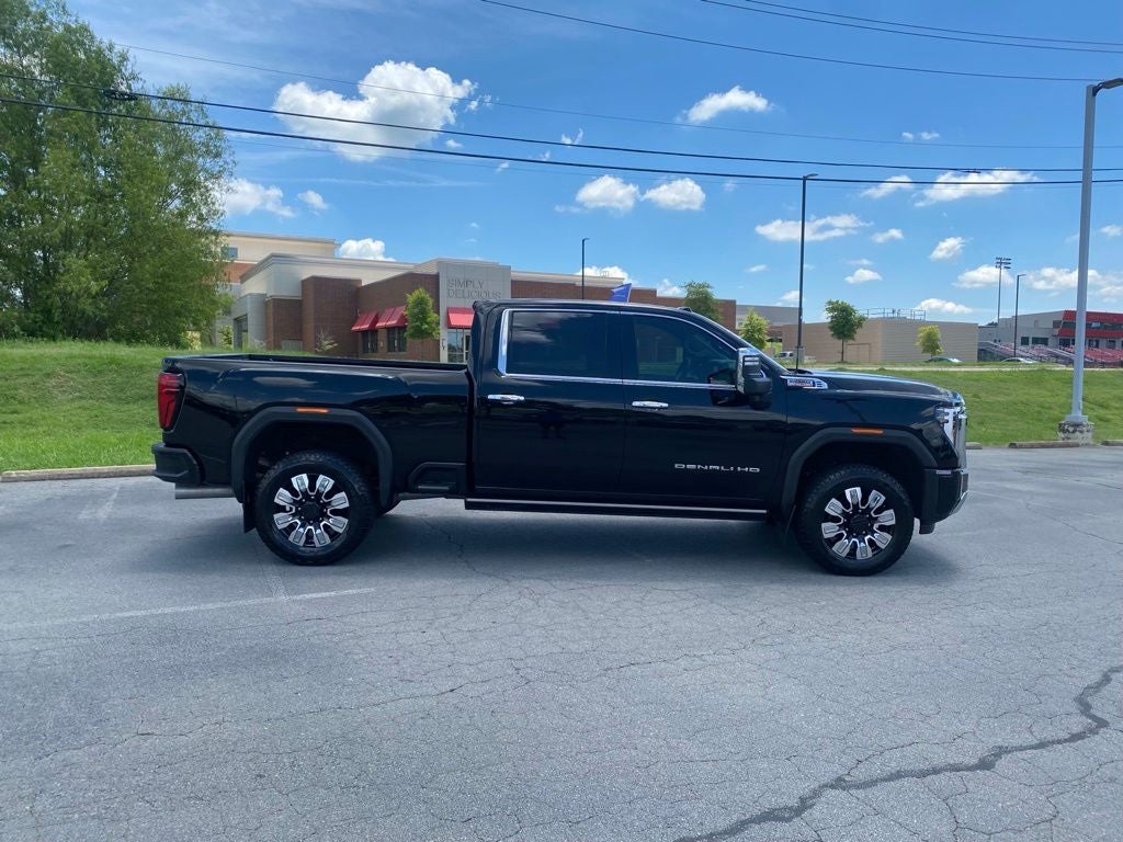 2024 GMC Sierra 2500HD Denali