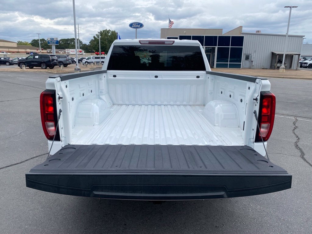 2023 GMC Sierra 1500 Pro - 4WD - 5.3L V8