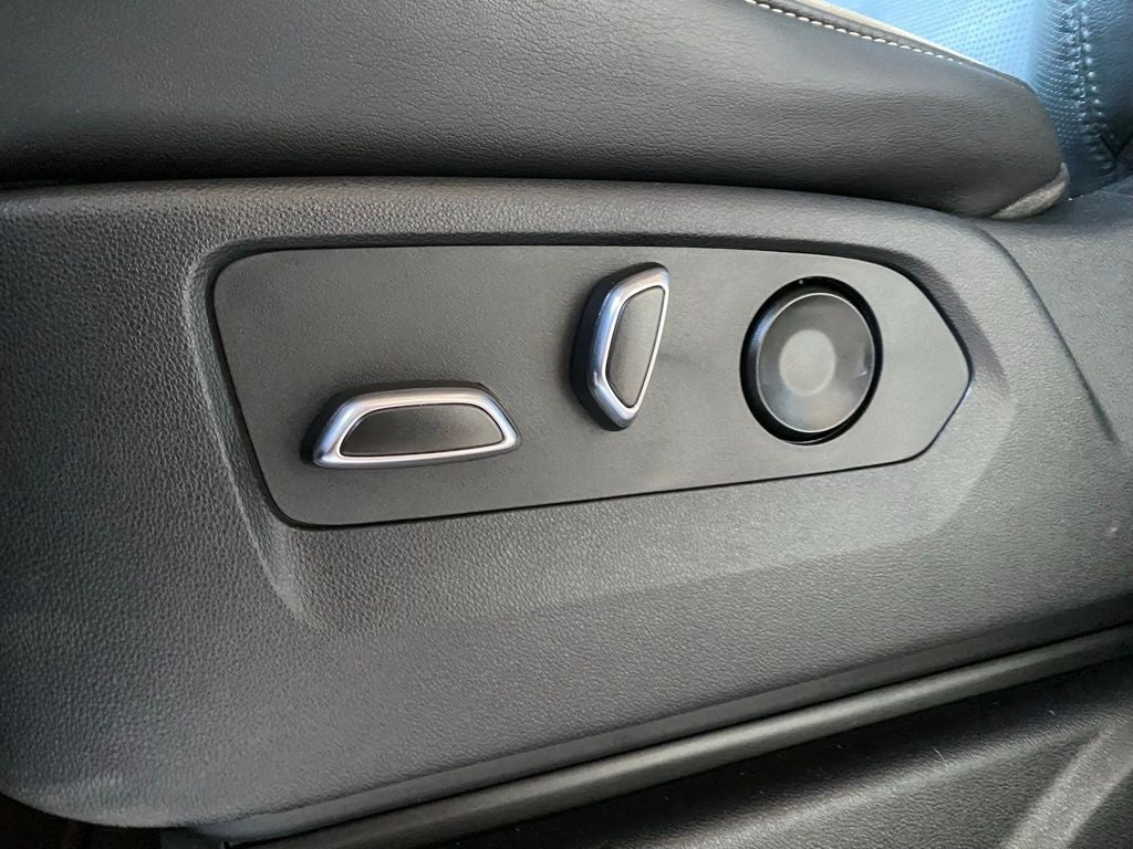 2022 Cadillac Escalade Sport - 4WD - SUPERCRUISE