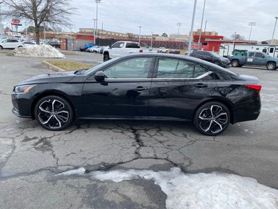 2024 Nissan Altima 2.5 SR