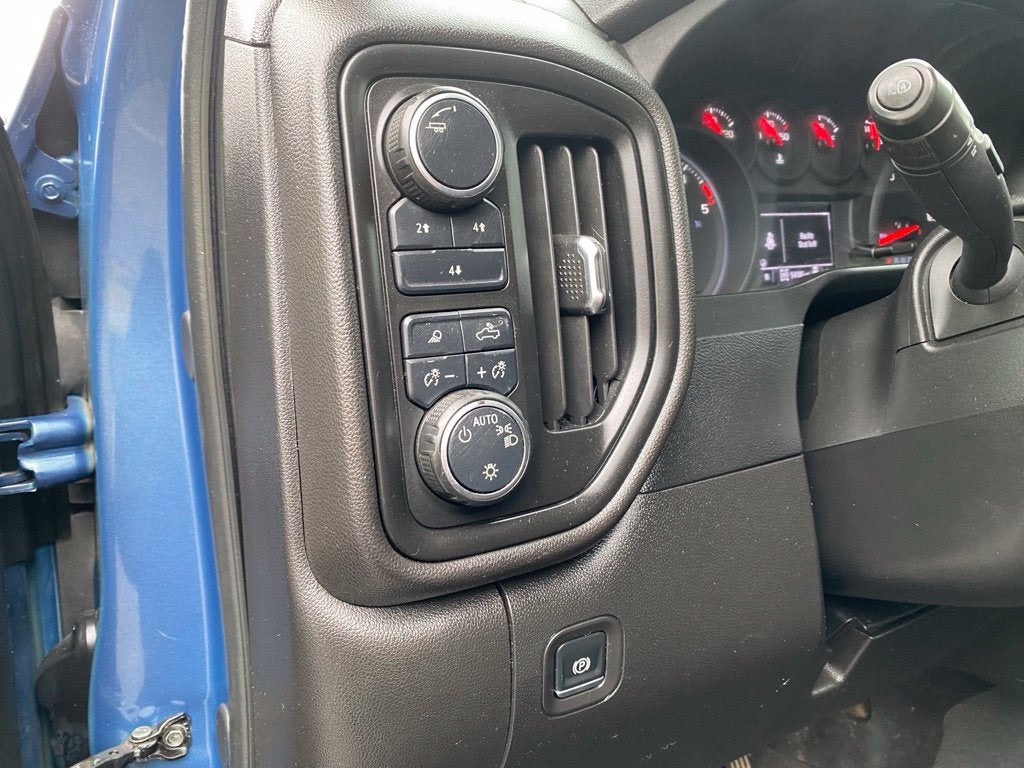 2025 Chevrolet Silverado 2500HD Custom - 4WD - DURAMAX 6.6L V8