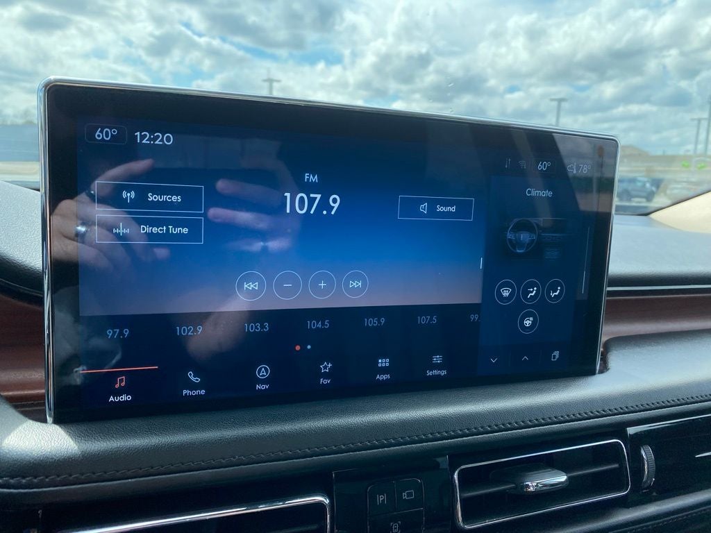 2023 Lincoln Nautilus Reserve