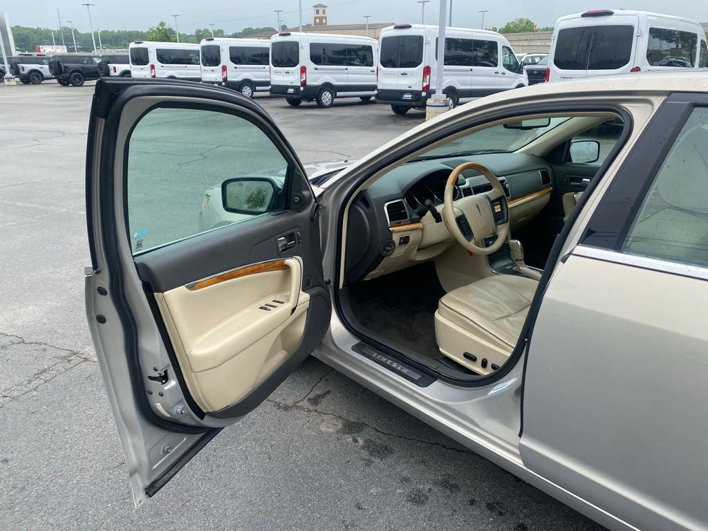 2010 Lincoln MKZ Base