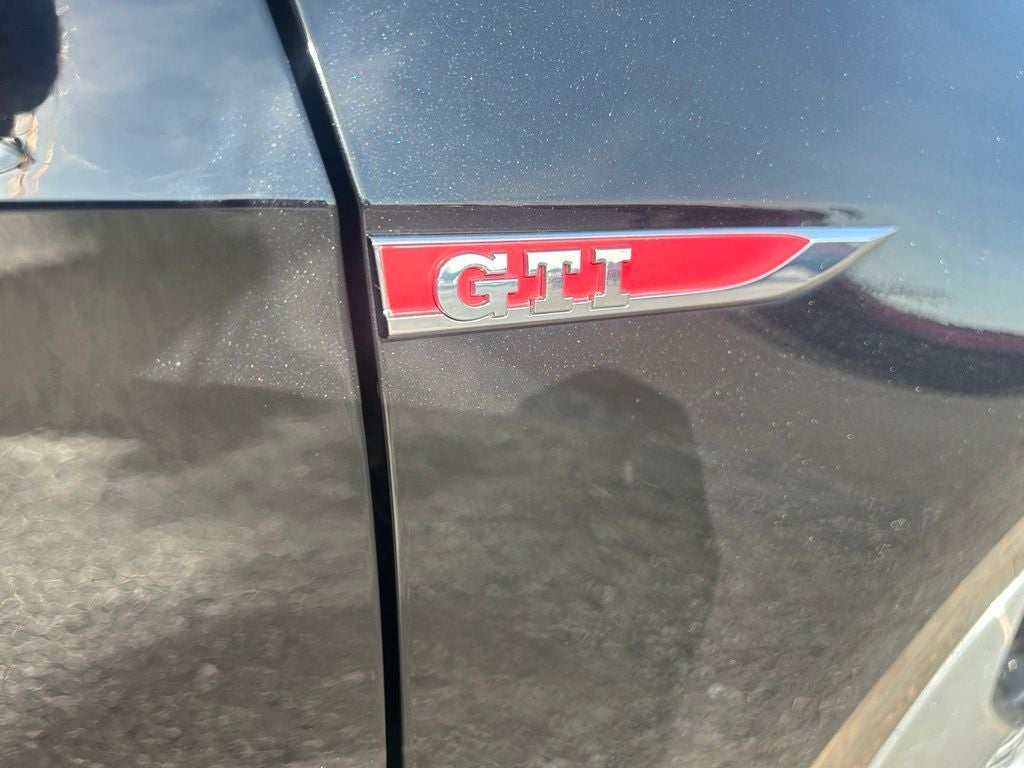 2016 Volkswagen Golf GTI S
