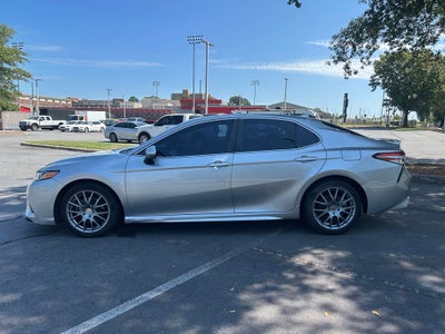 2019 Toyota Camry SE