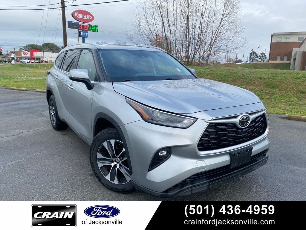 2022 Toyota Highlander XLE
