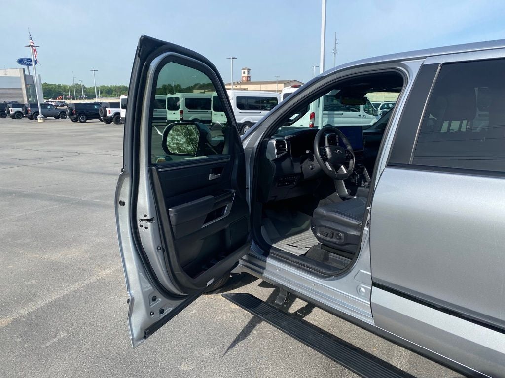 2024 Toyota Tundra Platinum