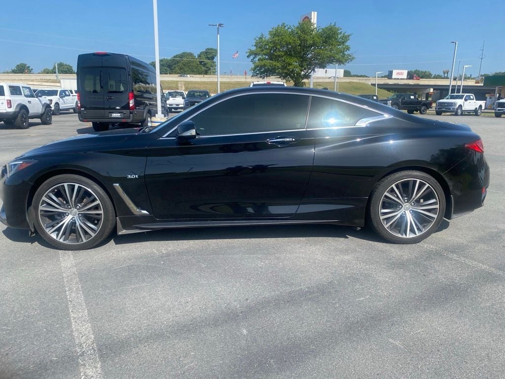 2018 INFINITI Q60 3.0t LUXE