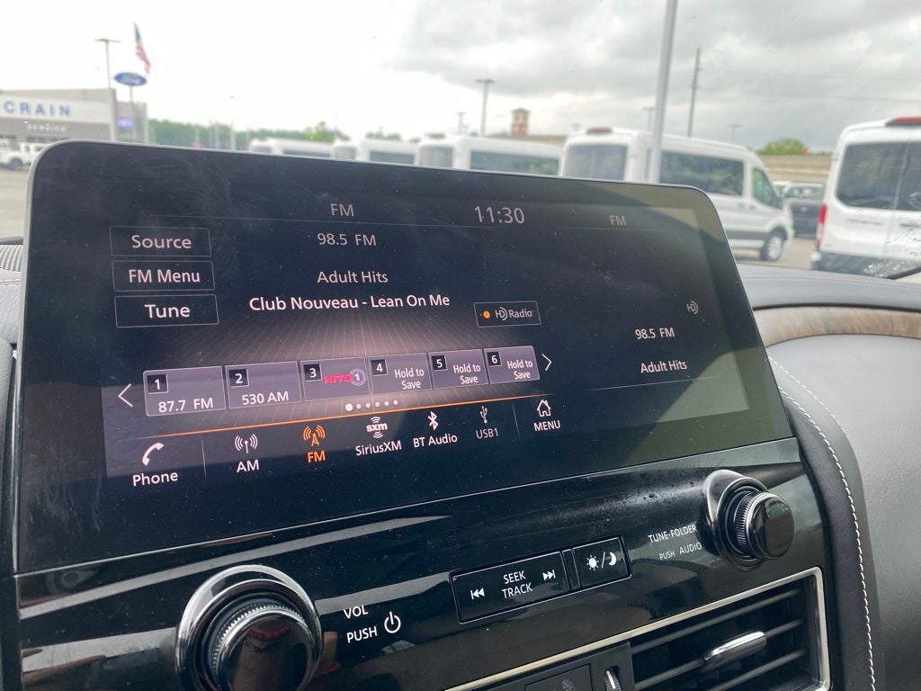 2023 INFINITI QX80 Premium Select