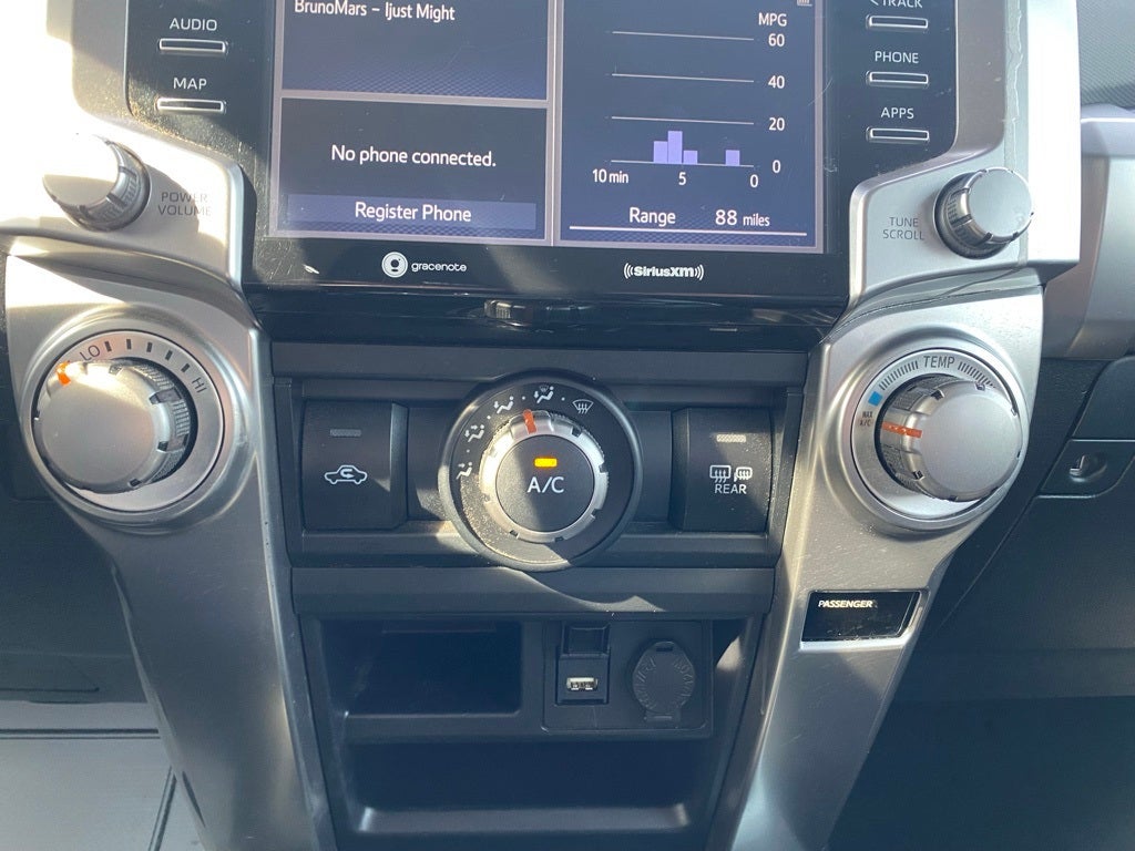 2022 Toyota 4Runner SR5