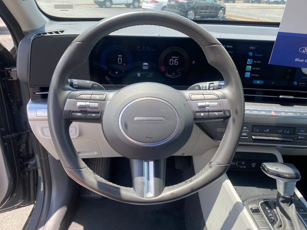 2025 Hyundai KONA SEL