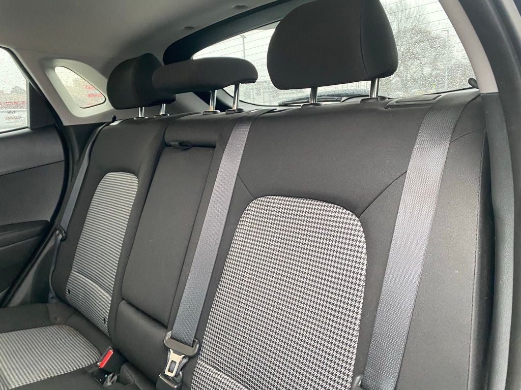 2021 Hyundai KONA SEL Plus