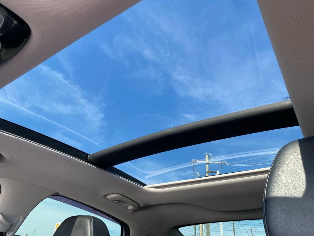 2023 Hyundai SONATA Limited 1.6T