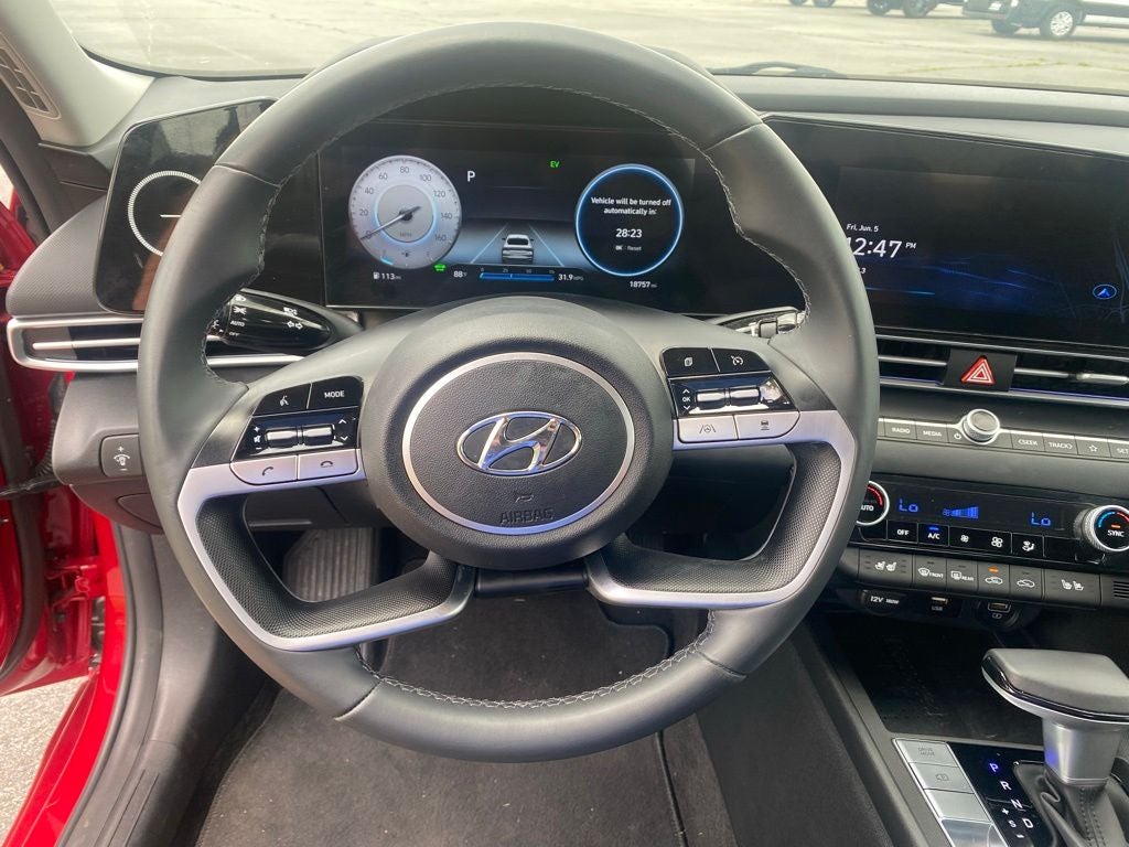 2022 Hyundai ELANTRA HYBRID Limited