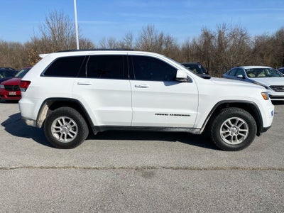 2020 Jeep Grand Cherokee Laredo E